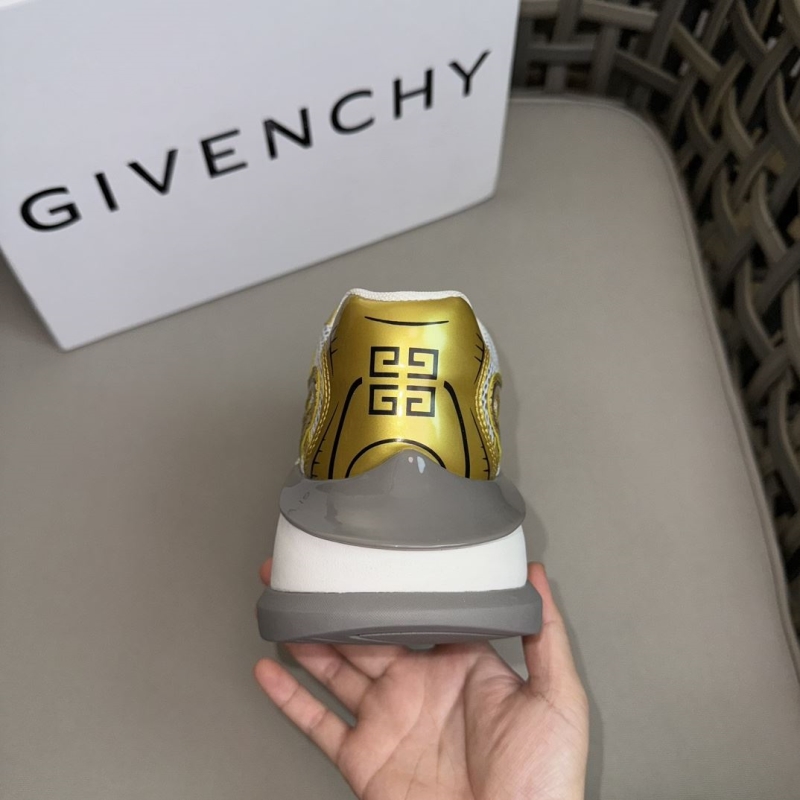 Givenchy Sneakers